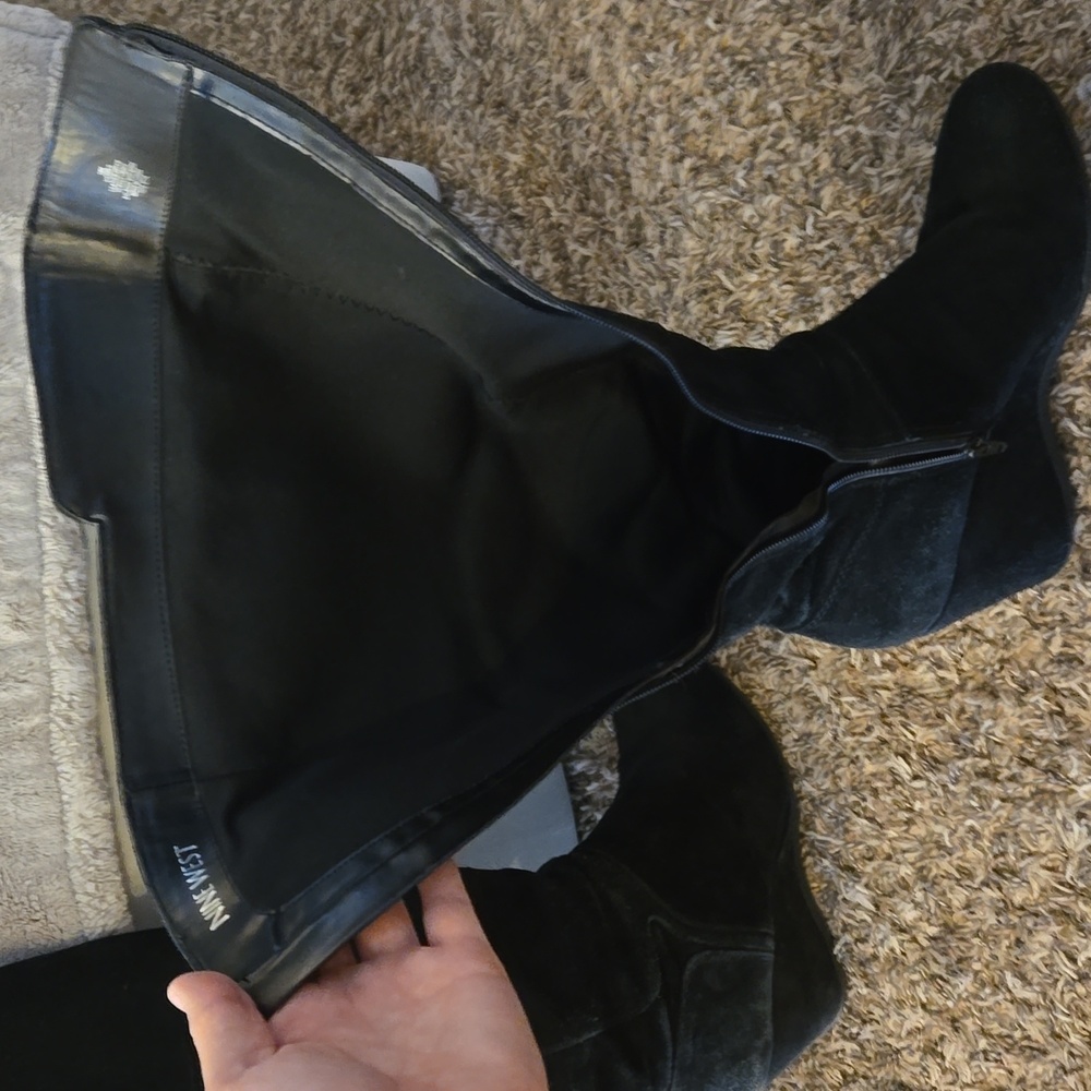 Boots - Picture 6 of 14